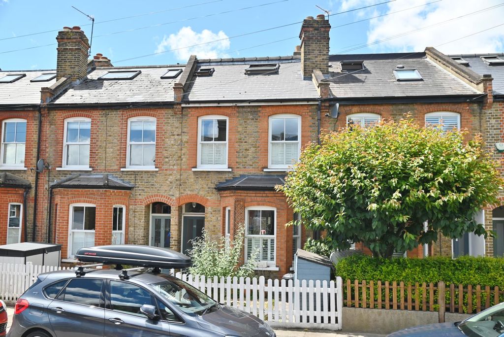 Property photo 1 of 12