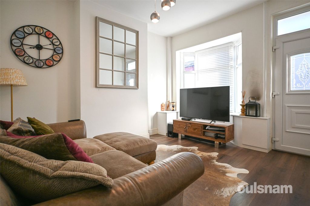 Property photo 2 of 19 Picture No. 17