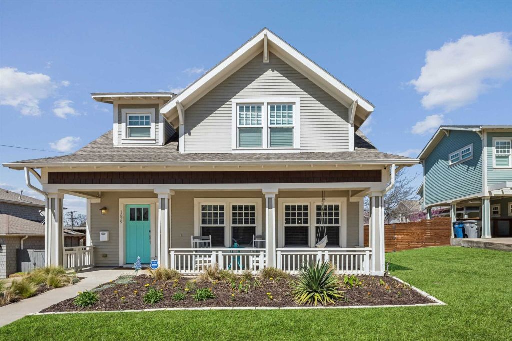 Property photo 1 of 31