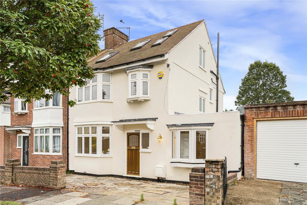 Property photo 1 of 25 Picture No. 38