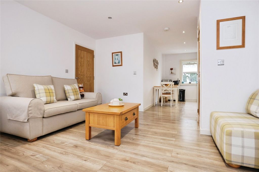 Property photo 1 of 10 Picture No. 10