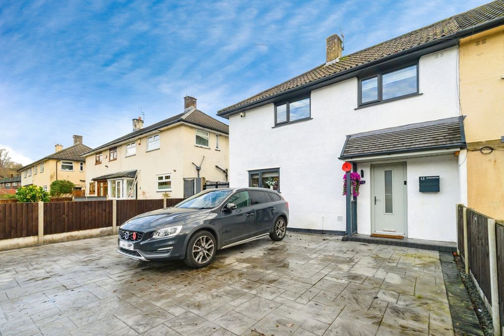 Property photo 1 of 19 Exterior