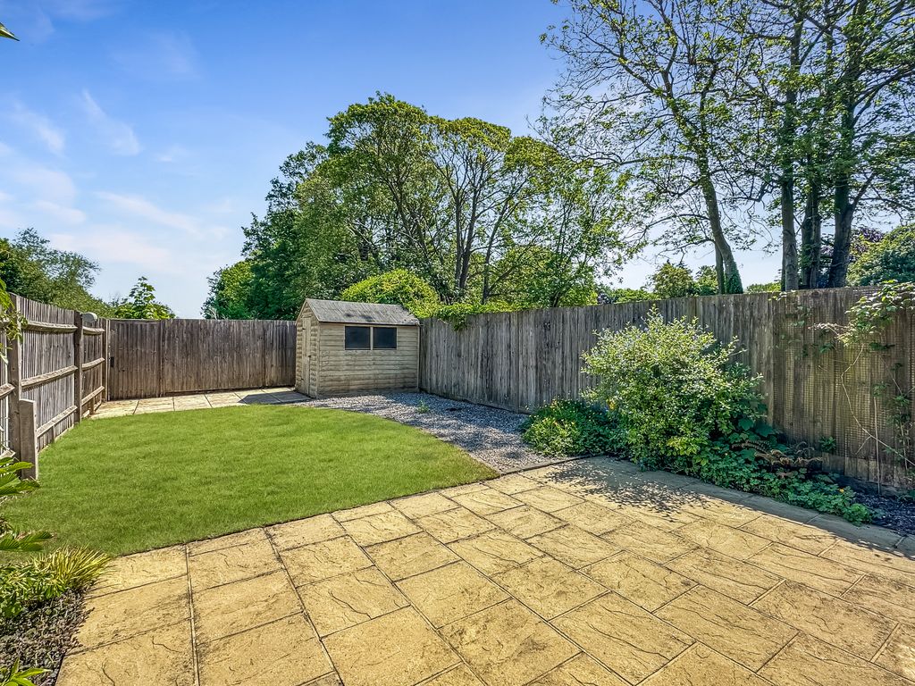 Property photo 2 of 21 9003B43ee6492A34dc10F7489Aeeb4c861A55481