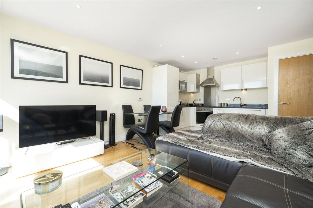 Property photo 1 of 11 Picture No. 06