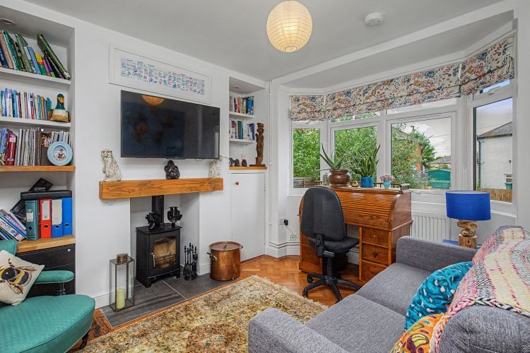 Property photo 2 of 8 331002