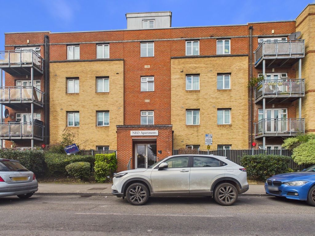 Property photo 1 of 10 Front