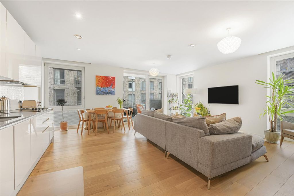 Property photo 1 of 11 Ped01043.Jpg