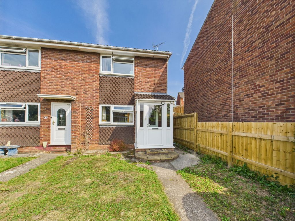 Property photo 1 of 12