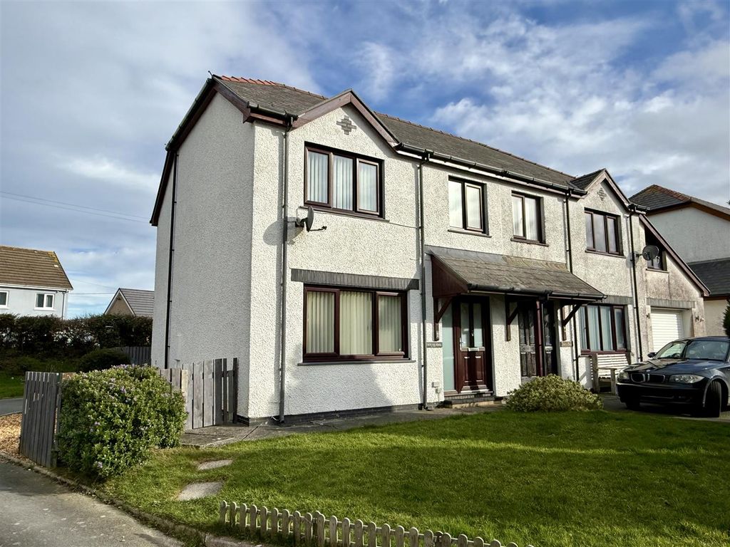 Property photo 2 of 26