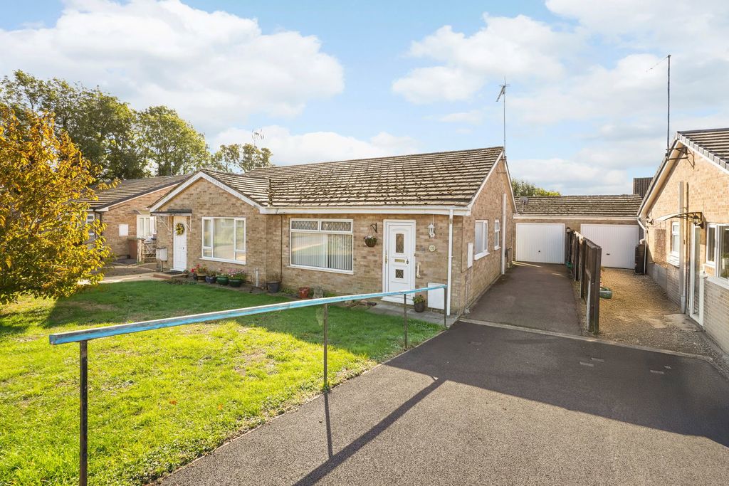 Property photo 1 of 23