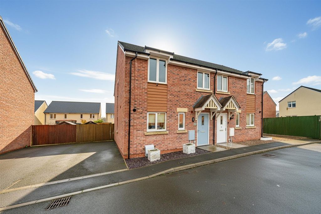 Property photo 1 of 17 Front Elevation