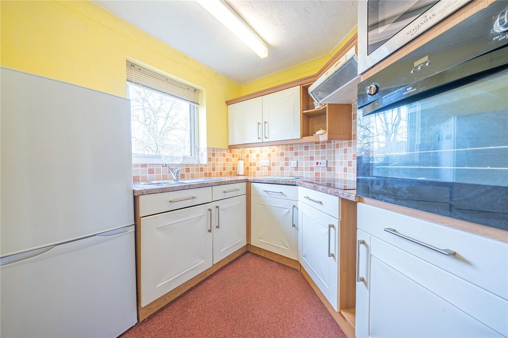 Property photo 3 of 9 Picture No. 05