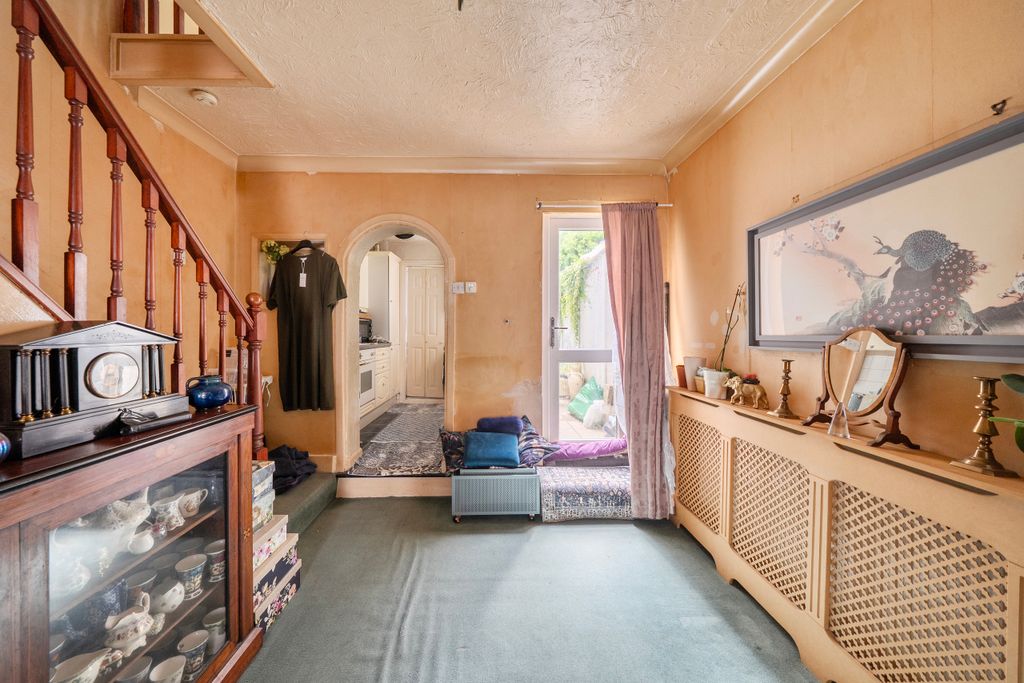 Property photo 3 of 13 1472833-4-6A2970Ad7305d