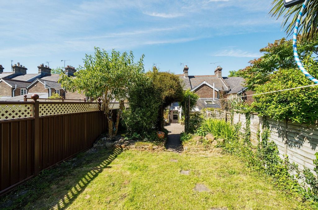 Property photo 2 of 12