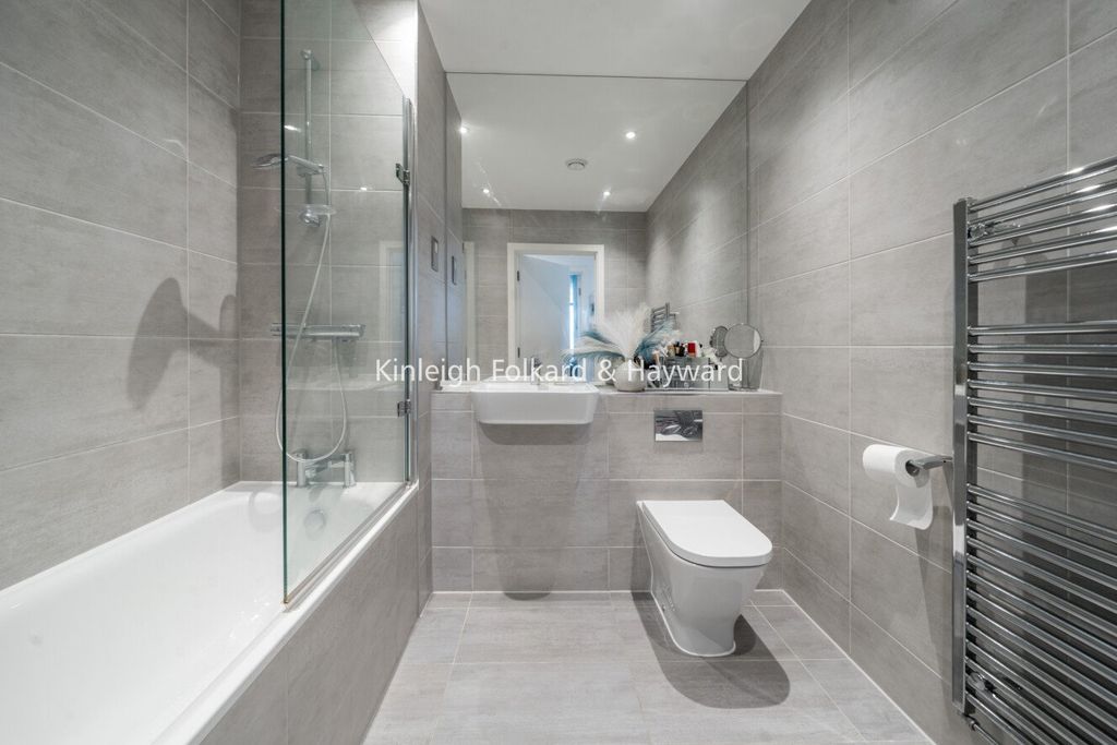 Property photo 2 of 10 Picture No. 05