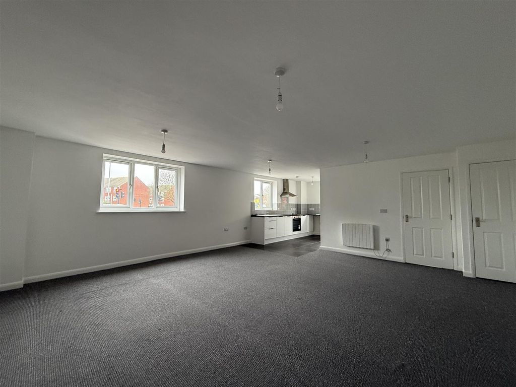 Property photo 2 of 7 Img_5169.Jpg