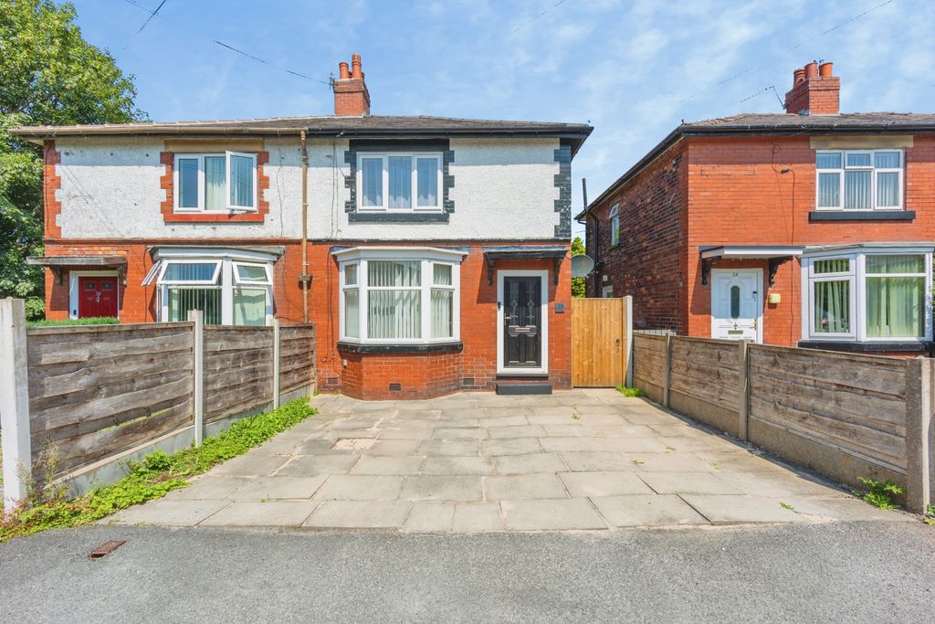 Property photo 1 of 22