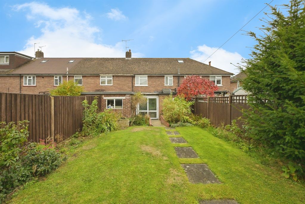 Property photo 3 of 16