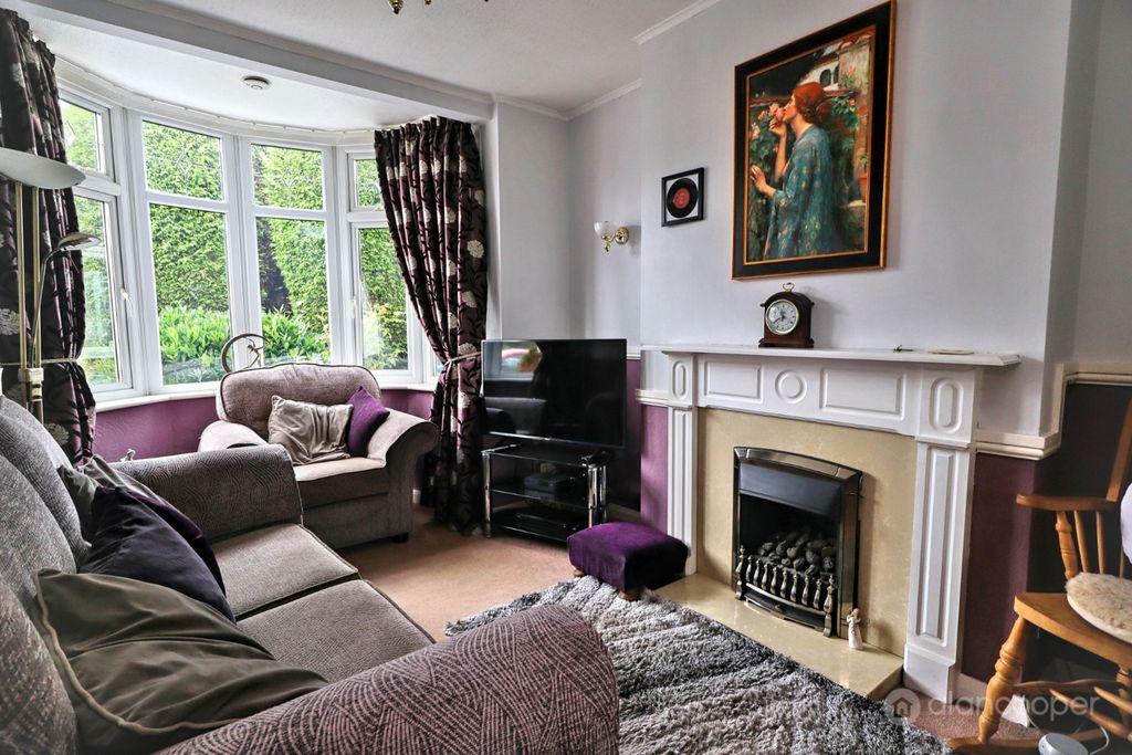 Property photo 2 of 22 5316074