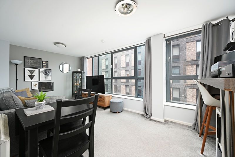 Property photo 1 of 15 Open Plan Living / Dining