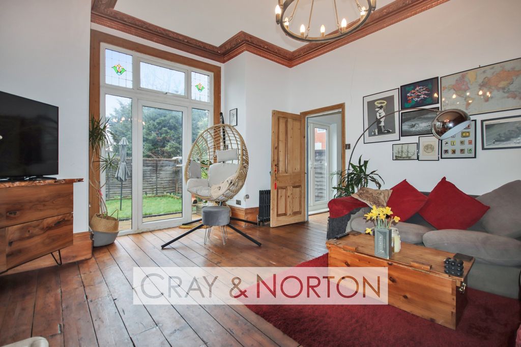 Property photo 2 of 14 Photo 14