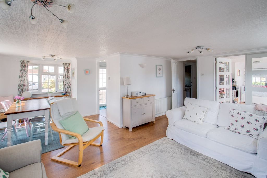 Property photo 3 of 20 Picture No. 08