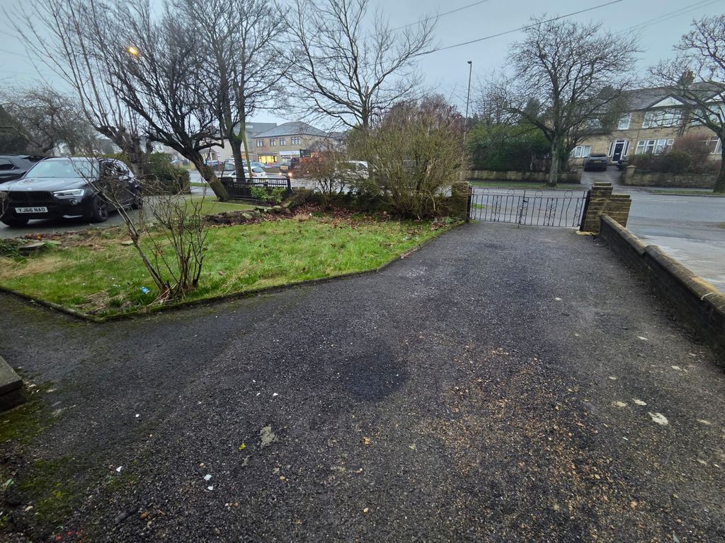 Property photo 2 of 18 Gallery