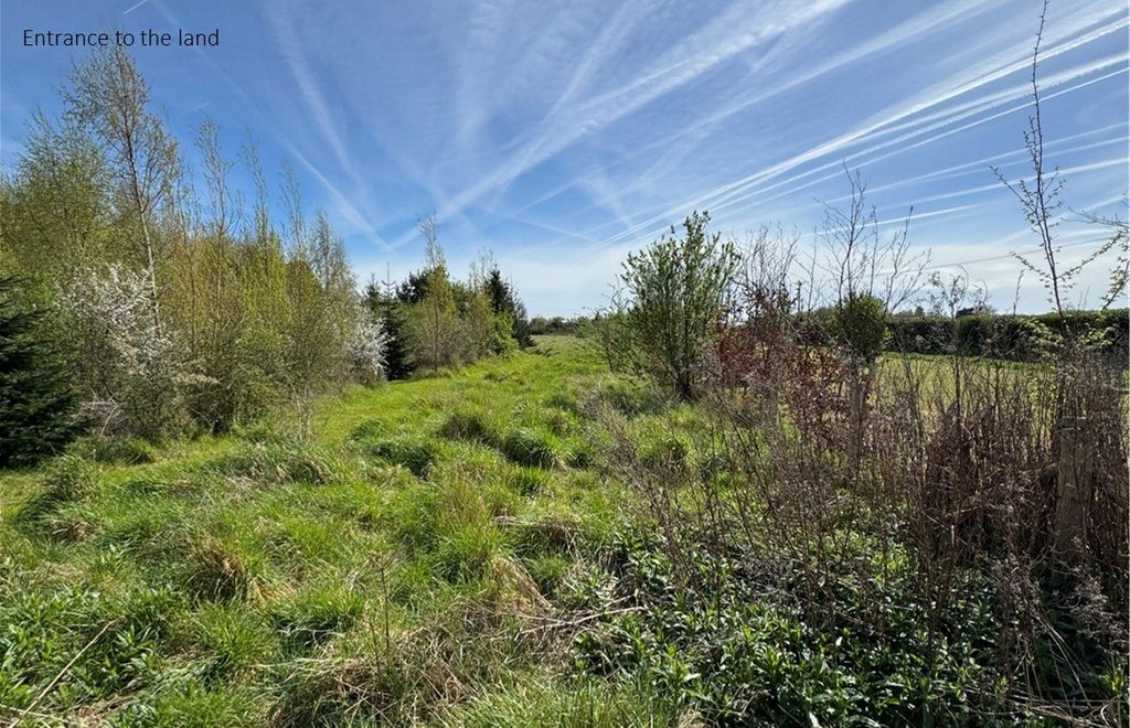 Property photo 2 of 5 Photo