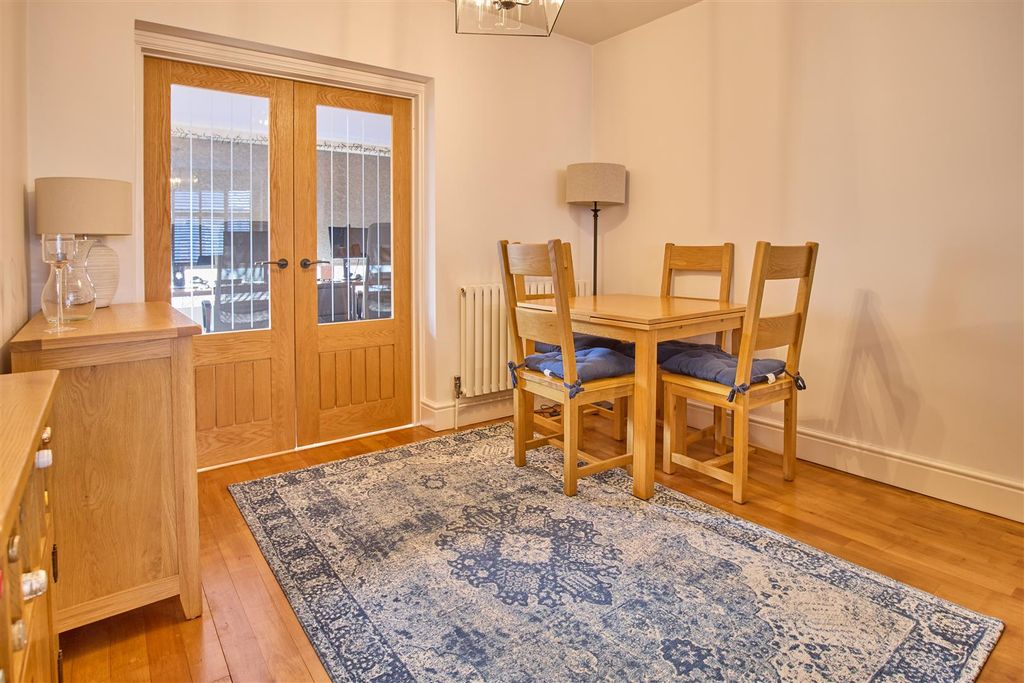 Property photo 3 of 16 Forresters Road Bb 1.Jpg