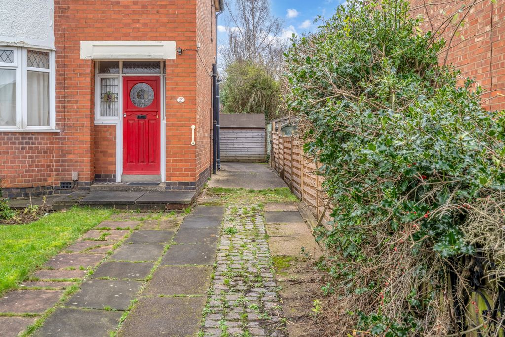 Property photo 3 of 24 Gallery