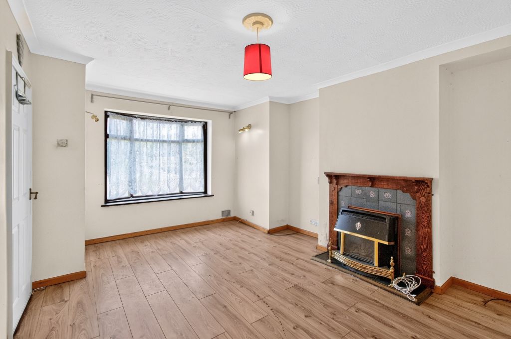 Property photo 3 of 21