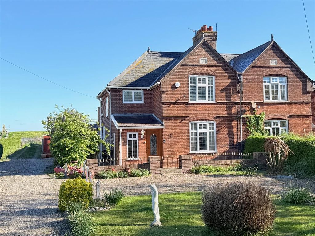 Property photo 1 of 24 4.Jpg