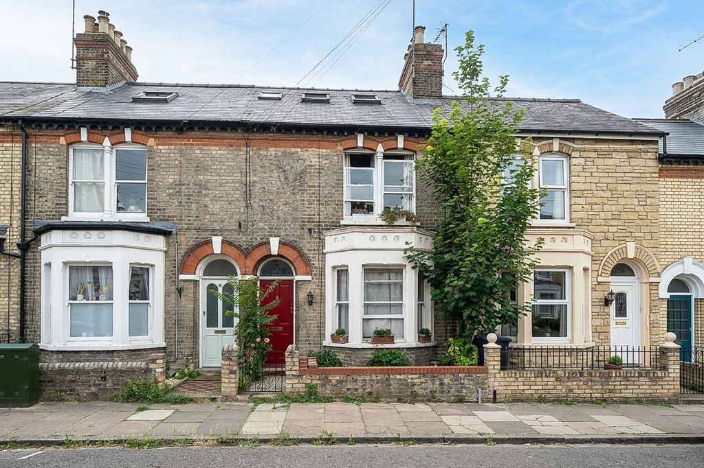Property photo 1 of 20