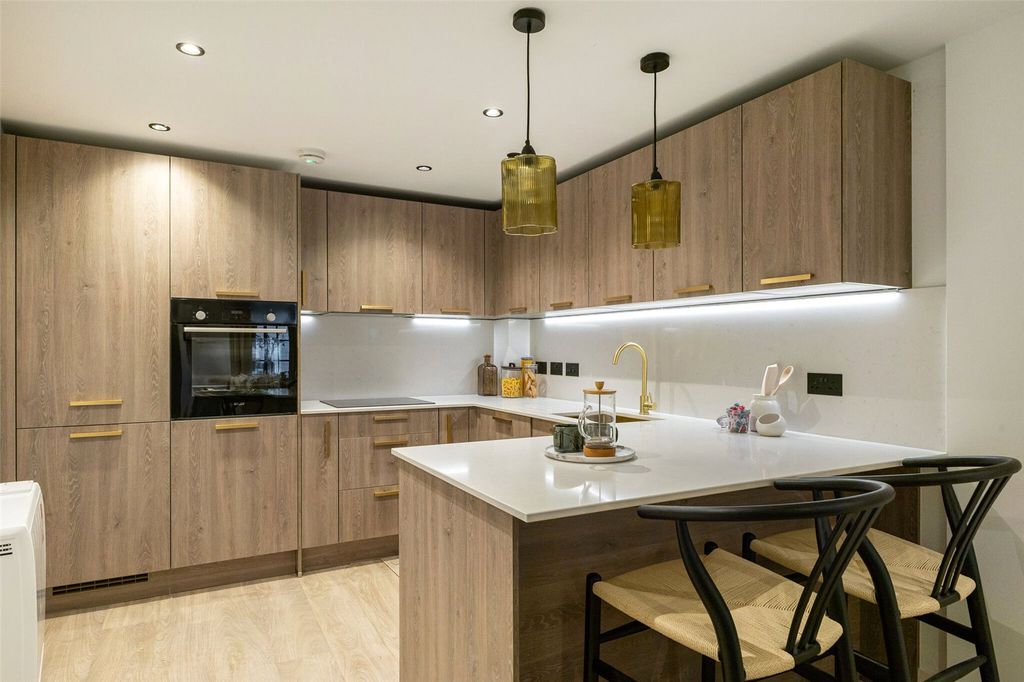 Property photo 2 of 11 Picture No. 11