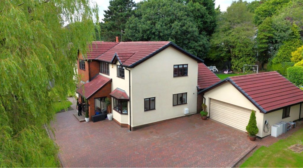 Property photo 2 of 50 1A