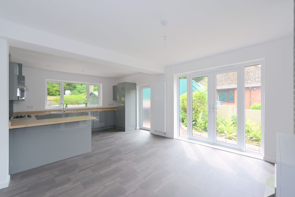 Property photo 3 of 20 3662676
