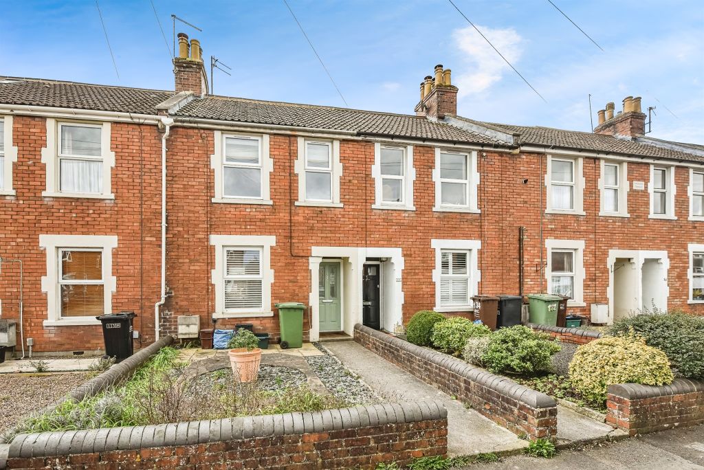 Property photo 1 of 17