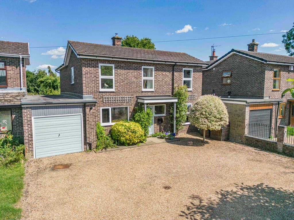 Property photo 1 of 8 656194