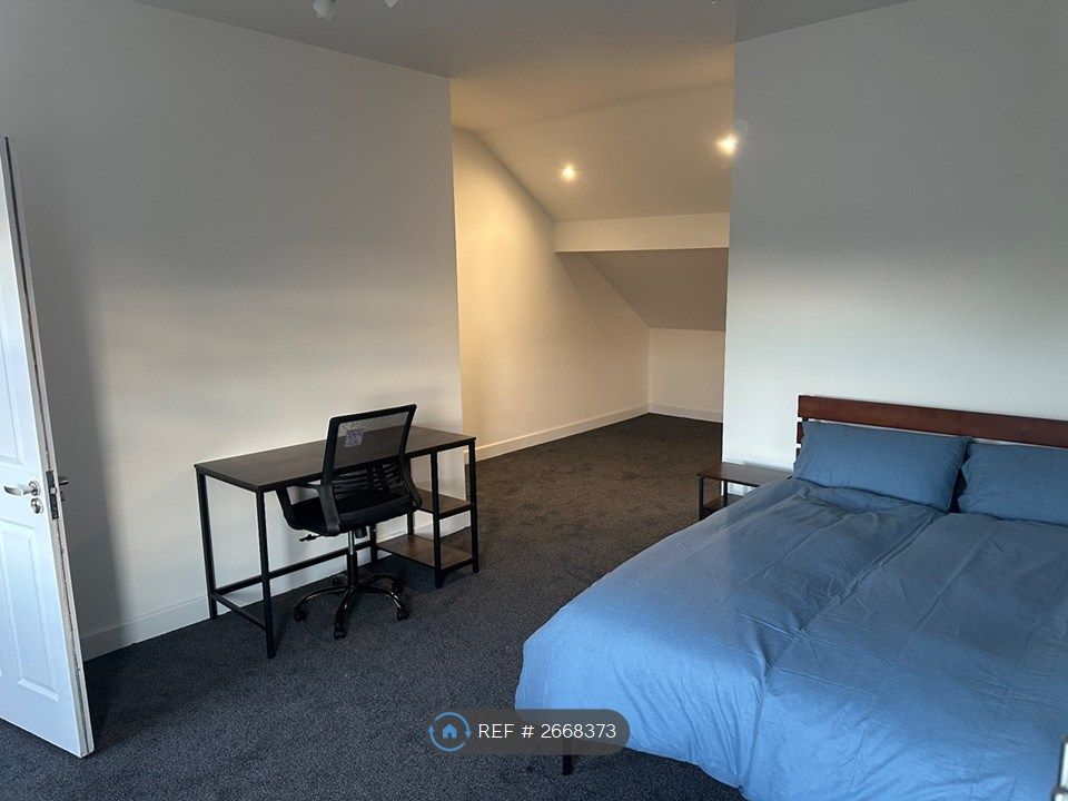 Property photo 3 of 4