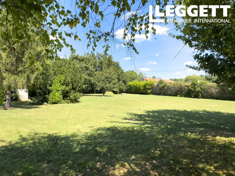 Property photo 3 of 10