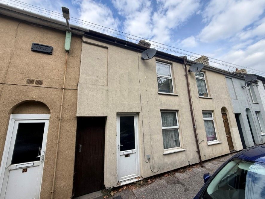 Property photo 1 of 9