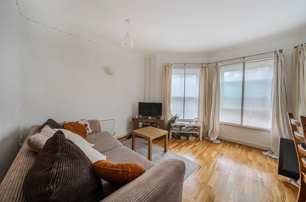 Property photo 2 of 13 1317800-9-68652A1...