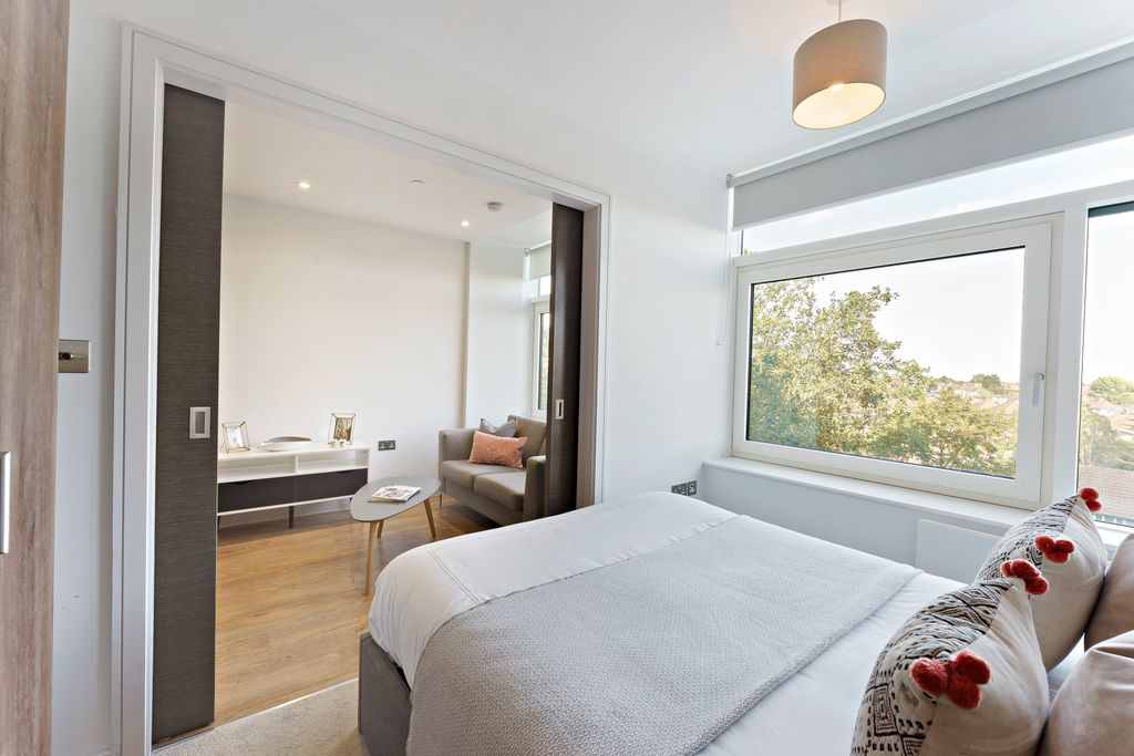 Property photo 3 of 8