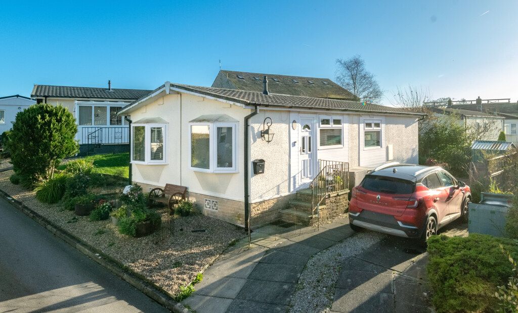 Property photo 1 of 15 Main