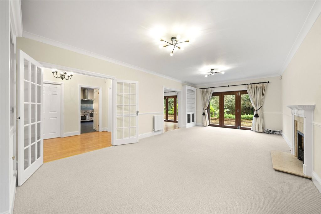 Property photo 2 of 18 Picture No. 31