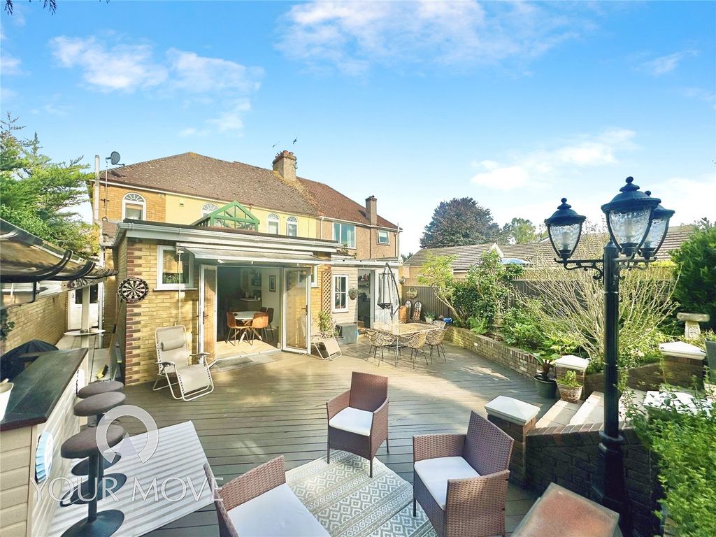 Property photo 1 of 35 #Yourmoveswanley