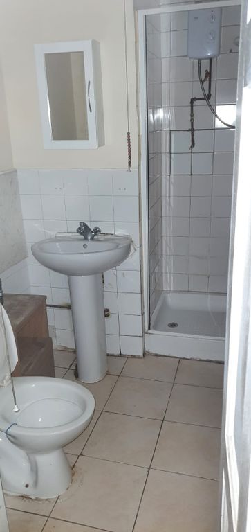 Property photo 2 of 4