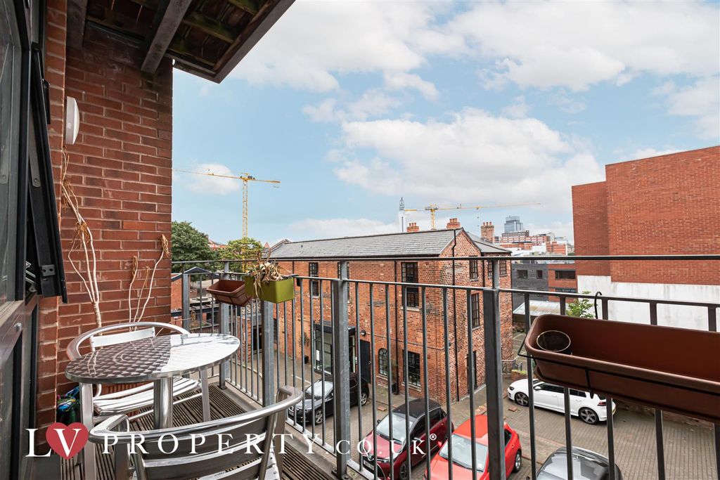 Property photo 2 of 10 1.Jpg