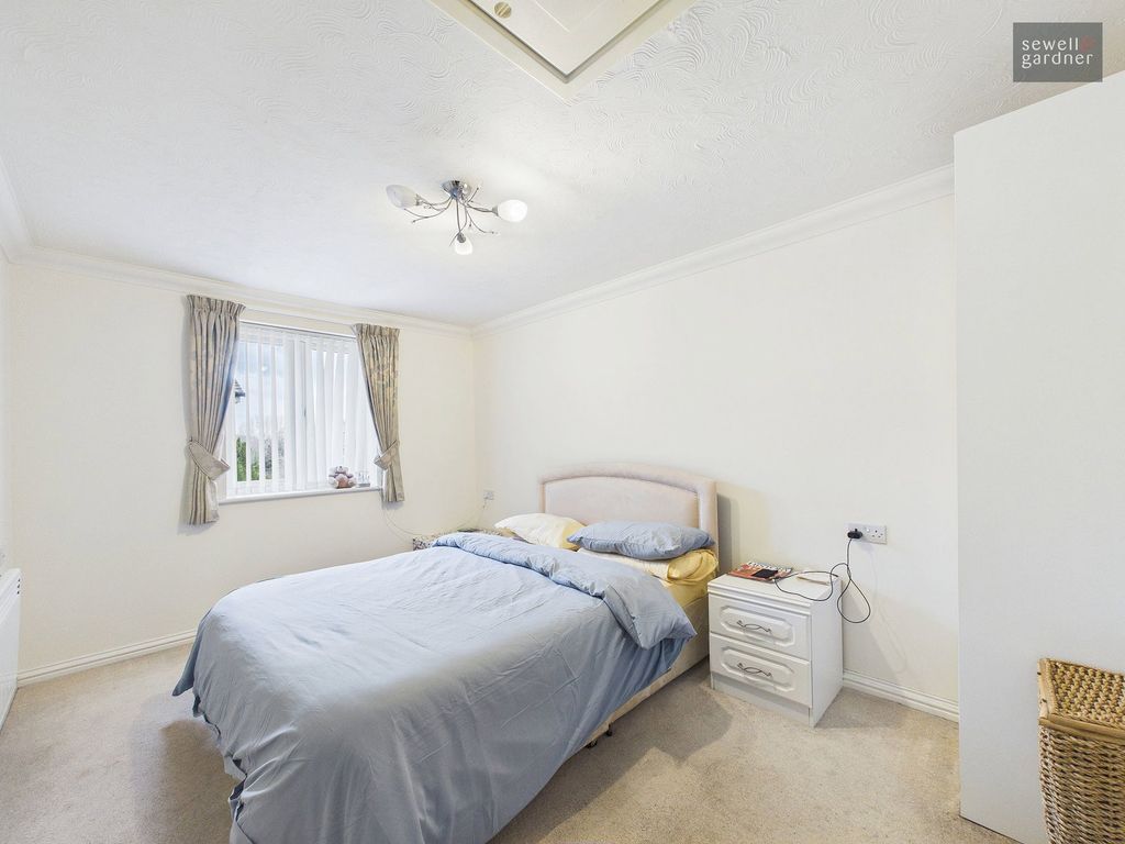 Property photo 3 of 10