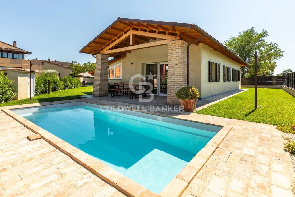 Property photo 1 of 30